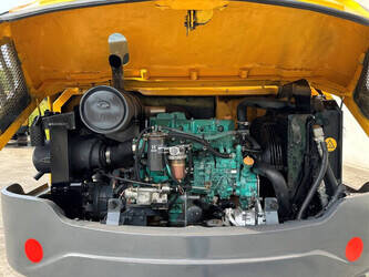 2011-volvo-ec60c-1475734-48630830