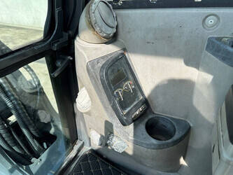 2011-volvo-ec60c-1475734-48630842