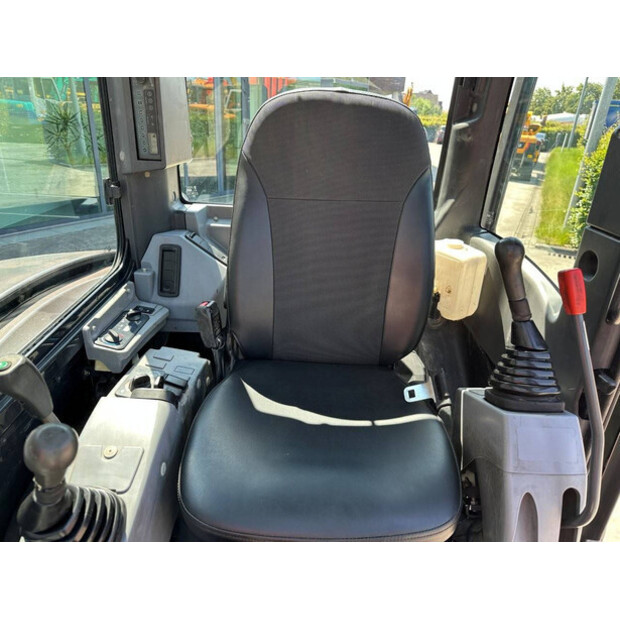 2016 كوبوتا KX165-5-48631009