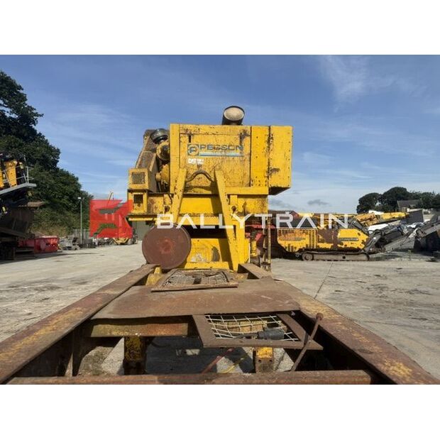 Pegson 800x550 Mobile Jaw Crusher-48638405