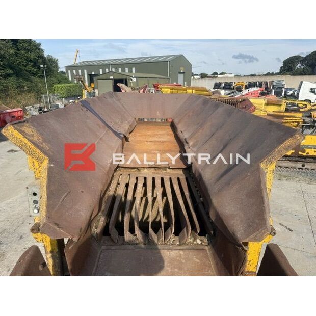 Pegson 800x550 Mobile Jaw Crusher-48638414