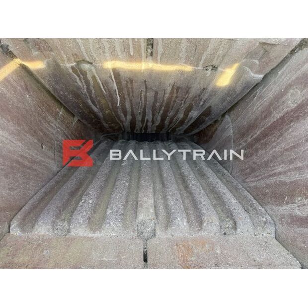 Pegson 800x550 Mobile Jaw Crusher-48638419