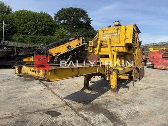 pegson-800x550-mobile-jaw-crusher-48638429