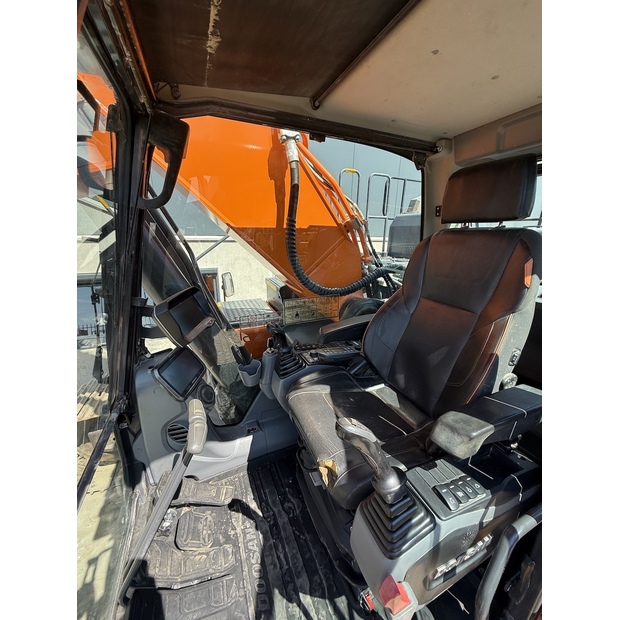 2020 Doosan DX300LC-7-48641166