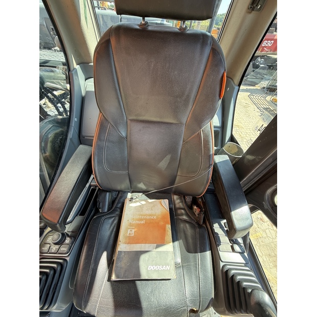 2020 Doosan DX300LC-7-48641167