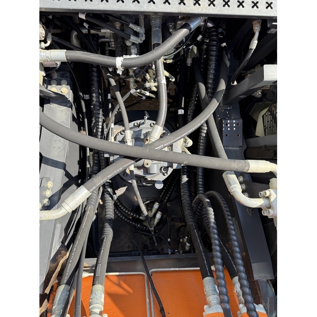 2020 Doosan DX300LC-7-48641180
