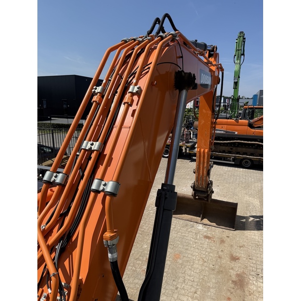 2020 Doosan DX300LC-7-48641181