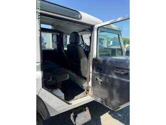 2014-land-rover-defender-1475517-48648653