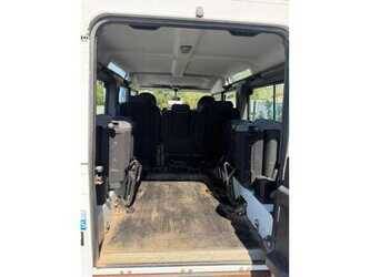 2014-land-rover-defender-1475517-48648670