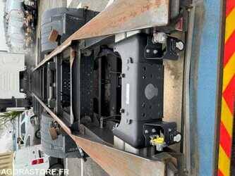 2017-renault-t460-19-48648754
