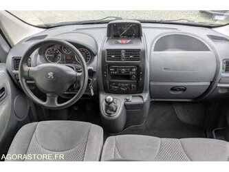 2015-peugeot-expert-1475889-48648771