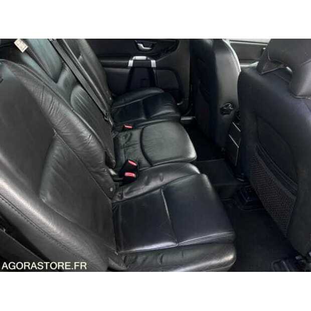 2011 فولفو XC90-48648958