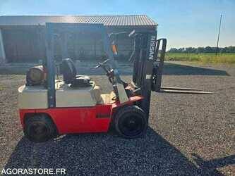 nissan-ujo2a25u-1475917-48649191