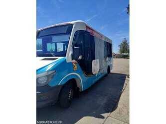 2017-mercedes-benz-sprinter-1475918-48649198