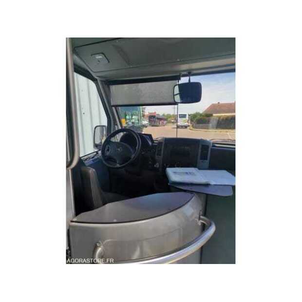 2017 مرسيدس بنز SPRINTER-48649204
