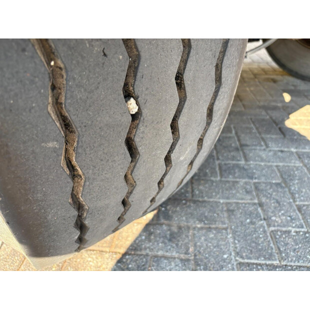 2013 LAG 2-48649955