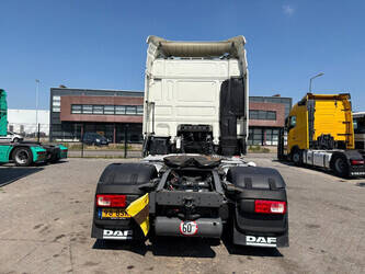 2015-daf-xf-1476106-48651182