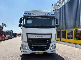 2015-daf-xf-1476106-48651196
