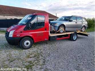 2007-ford-transit-1476217-48667875