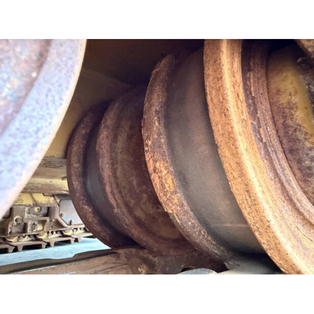2016 كاتربيلر 963K-48668040
