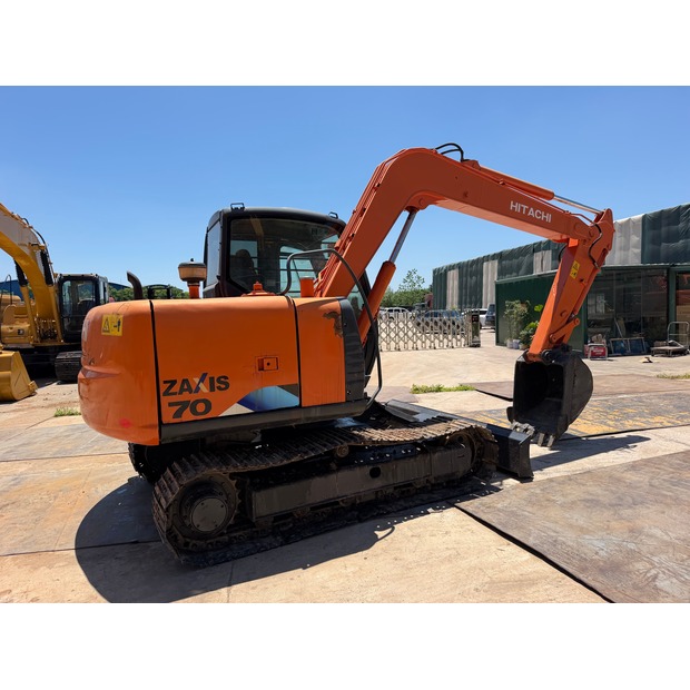 2022 Hitachi ZX70-48685801