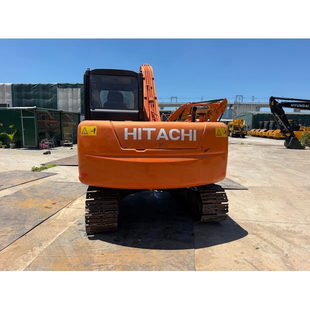 2022 Hitachi ZX70-48685802