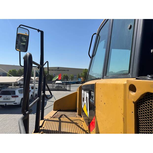 2012 Caterpillar 740B-48685891