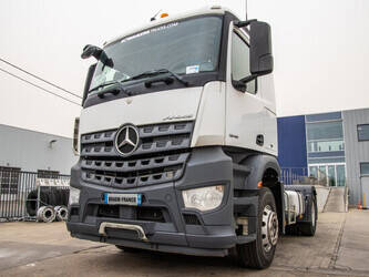 2014-mercedes-benz-arocs-1845-48686007
