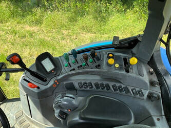 2005-new-holland-ts135a-sa-4wd-48686089