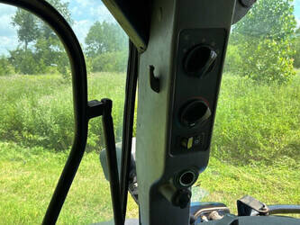 2005-new-holland-ts135a-sa-4wd-48686097