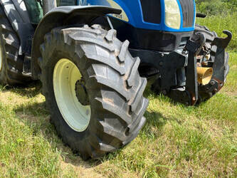 2005-new-holland-ts135a-sa-4wd-48686105