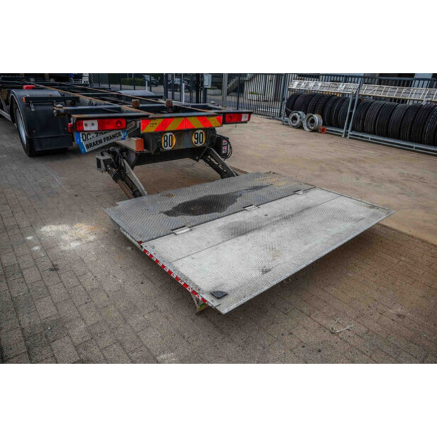 2014 رينو Premium 380 Dxi-48686544
