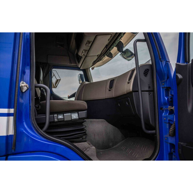 2014 رينو Premium 380 Dxi-48686560
