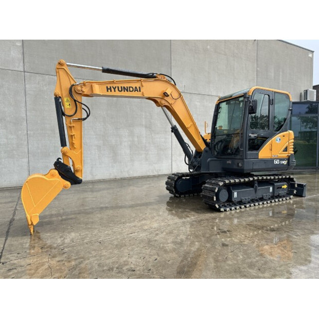 2016 Hyundai R60-48686569
