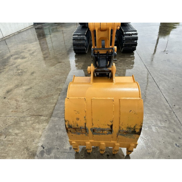 2016 Hyundai R60-48686575