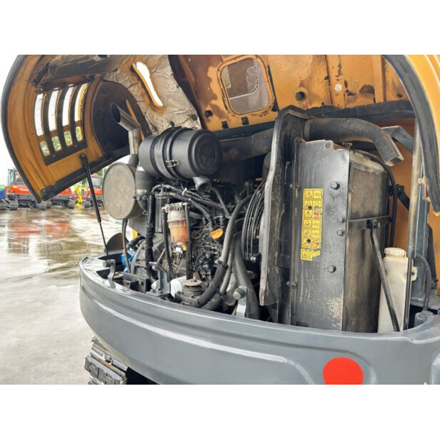 2016 Hyundai R60-48686597