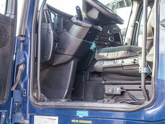 2015-mercedes-benz-arocs-1843-ls-1186630-48686744