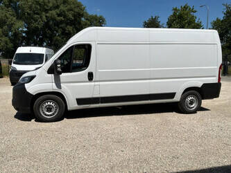 2026-peugeot-boxer-48686753