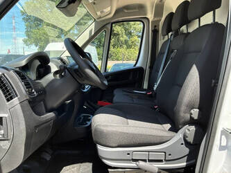 2026-peugeot-boxer-48686755