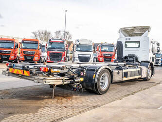 2017-renault-d19-280-dxi-dhollandia-48686891