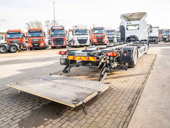 2017-renault-d19-280-dxi-dhollandia-48686898