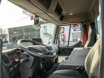 2017-renault-d19-280-dxi-dhollandia-48686905