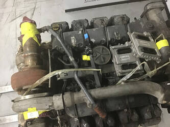 deutz-tcd2015-v8-for-parts-48686970