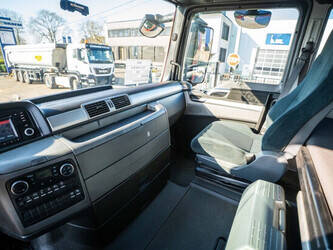 2014-man-tgx-18-440-1259682-48687015