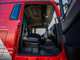 2014-man-tgx-18-440-1259682-48687021