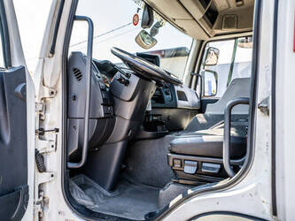 2016-renault-d-wide-380-dxi-48687089
