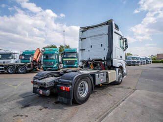 2015-mercedes-benz-actros-1845-ls-1279466-48687187