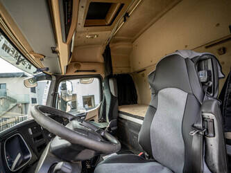 2015-mercedes-benz-actros-1845-ls-1279466-48687194