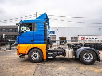 2017-man-tgx-18-420-1326818-48687325