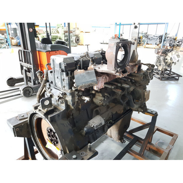 KOMATSU SAA6D140E-6 FOR PARTS-48687482